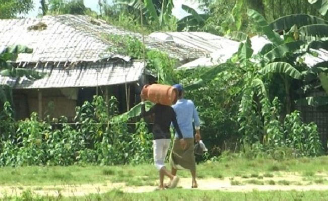 নাইক্ষ্যংছড়ি সীমান্তে বসবাসরত পরিবারগুলোকে সরিয়ে নেয়ার সিদ্ধান্ত