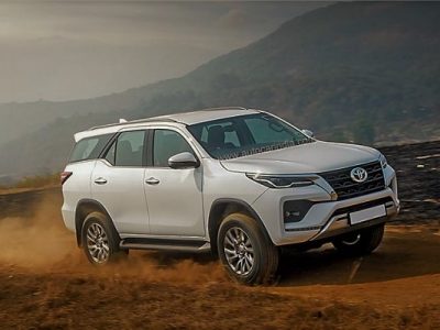 টয়োটার বাজেট ফ্রেন্ডলি গাড়িগুলোর দাম জেনে নিন